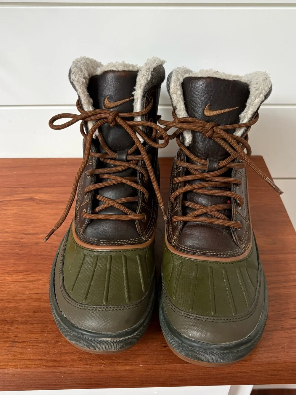 Nike ACG Woodside II Green Brown Duck Boots Men’s 8.5 Waterproof Fleece Hiking